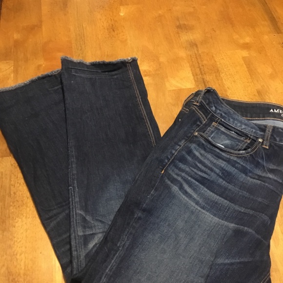 American Eagle Outfitters Pants - American Eagle Outfitters super stretch jeans